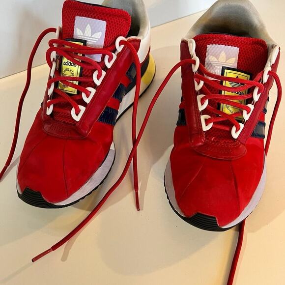 Adidas sneakers, women's size 8 1/2, red running shoes - Picture 4 of 12